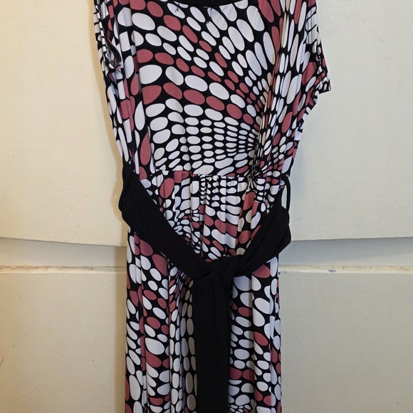 Maurices Geometric Swirl Sleeveless Dress, Size M - Excellent Condition! - Picture 3 of 3